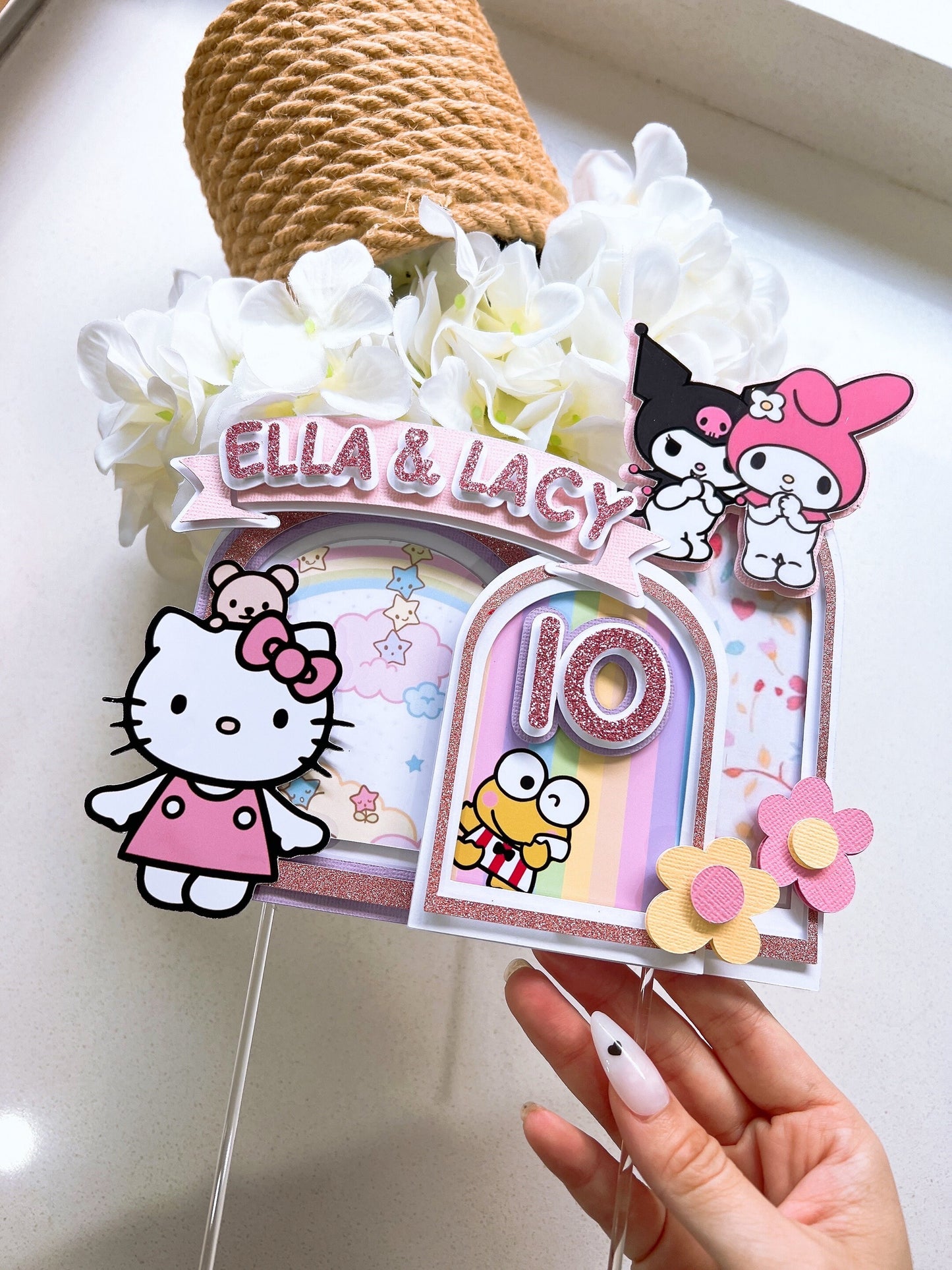 Hello Kitty & Friends